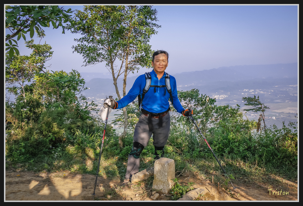 _MG_0479.jpg - 201161217 旗靈縱走