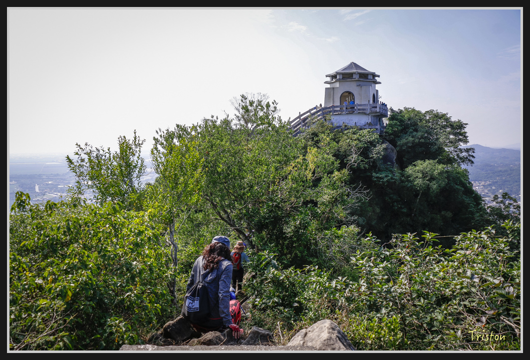 _MG_0577.jpg - 201161217 旗靈縱走