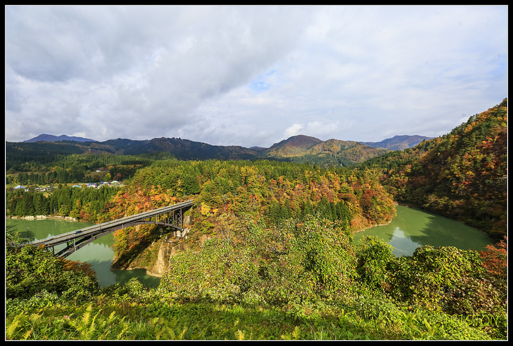 _H1A0607.jpg - 20171103 日本只見線、會津若松五色沼、昭和記念公園賞紅葉