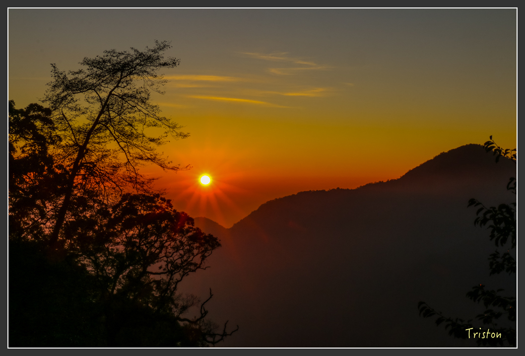 IMG_0761.jpg - 20151219 鳶嘴稍來山、小雪山林道