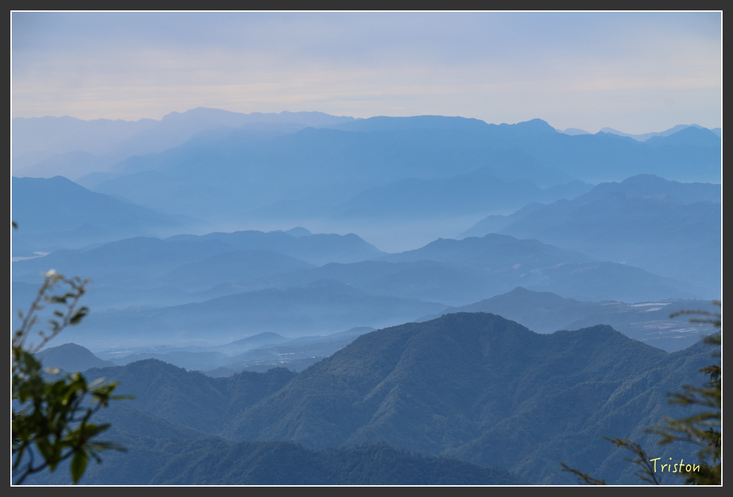 IMG_1094.jpg - 20151219 鳶嘴稍來山、小雪山林道
