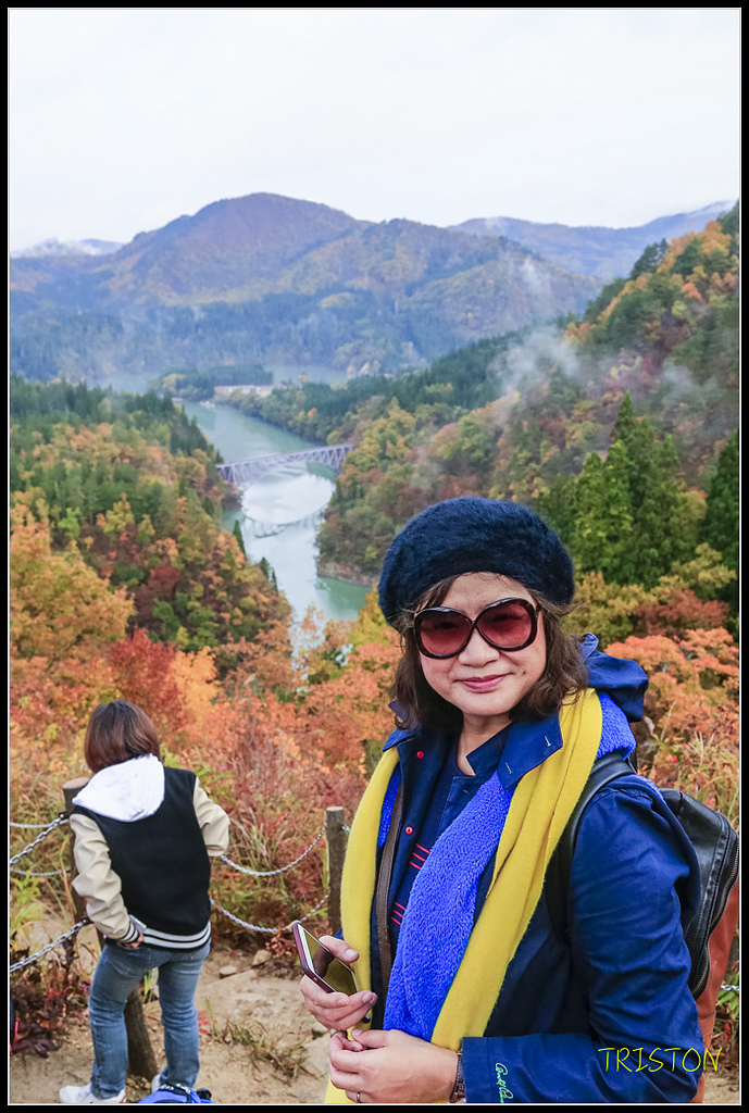 _H1A0528.jpg - 20171103 日本只見線、會津若松五色沼、昭和記念公園賞紅葉