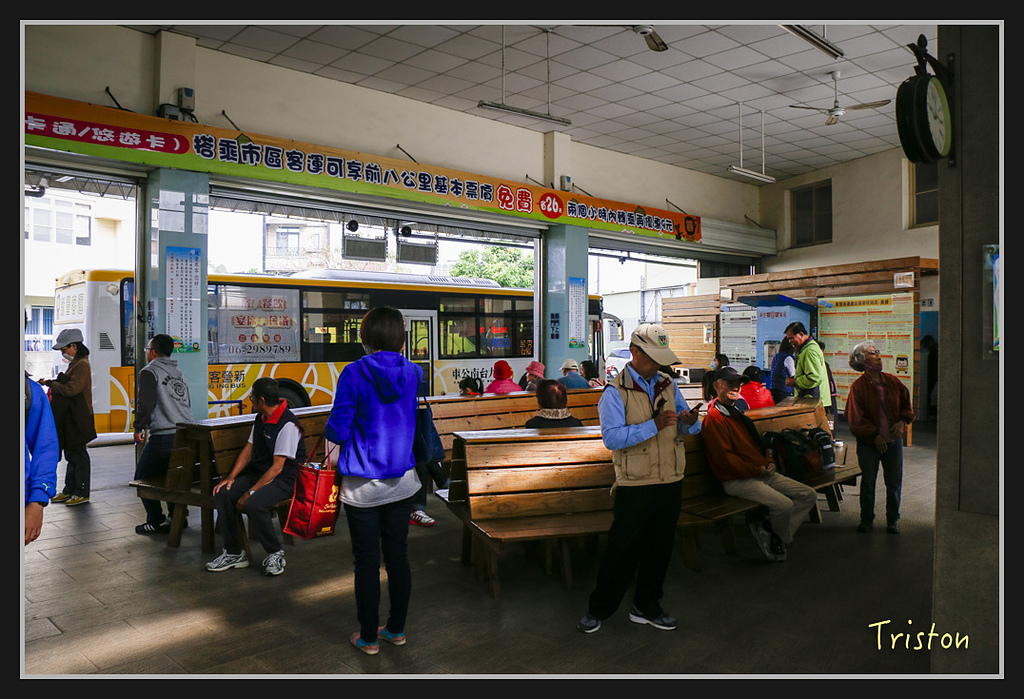 _MG_0063.jpg - 20170219 台南火車站的通勤