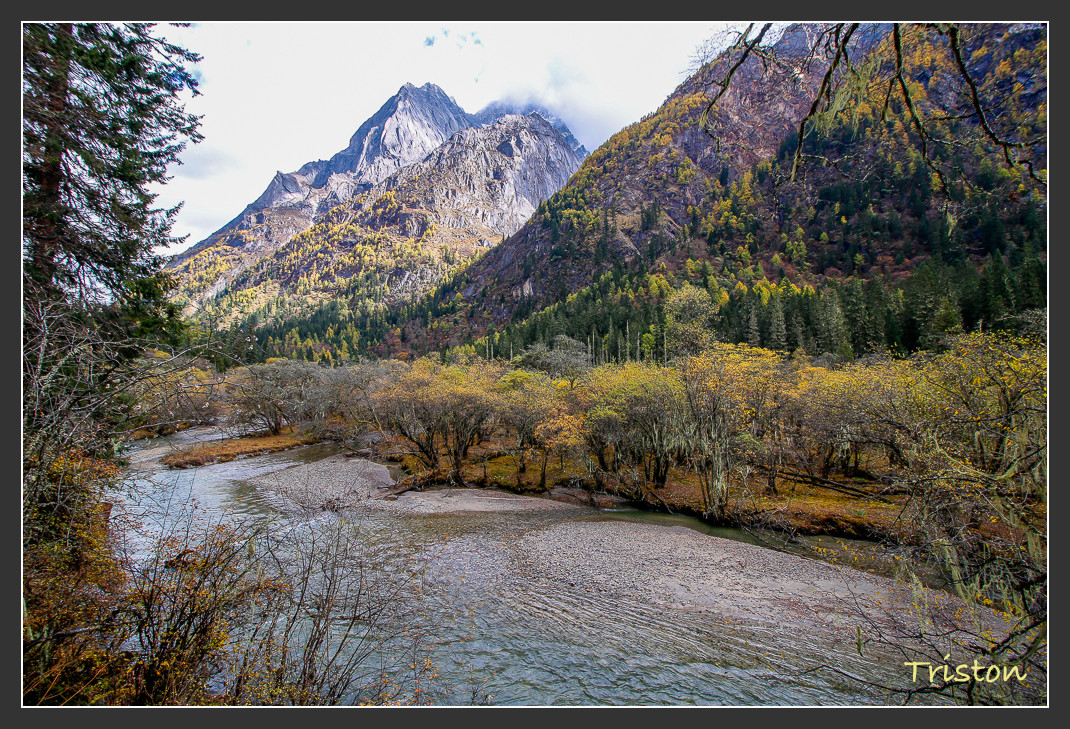 _MG_1011.jpg - 20161013 稻城亞丁