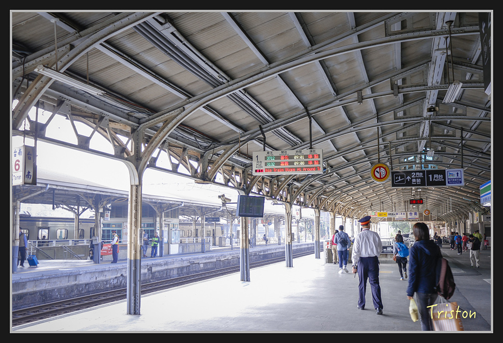 _MG_0037.jpg - 20170219 台南火車站的通勤
