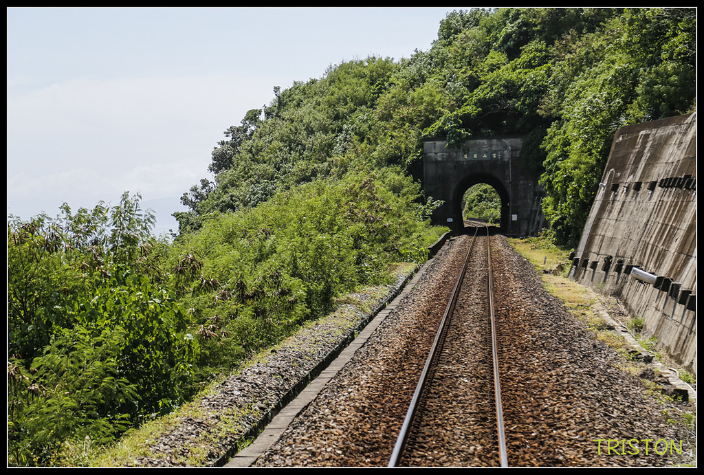 _H1A8346.jpg - 20171004 3671次藍皮普通車+鎮安車站