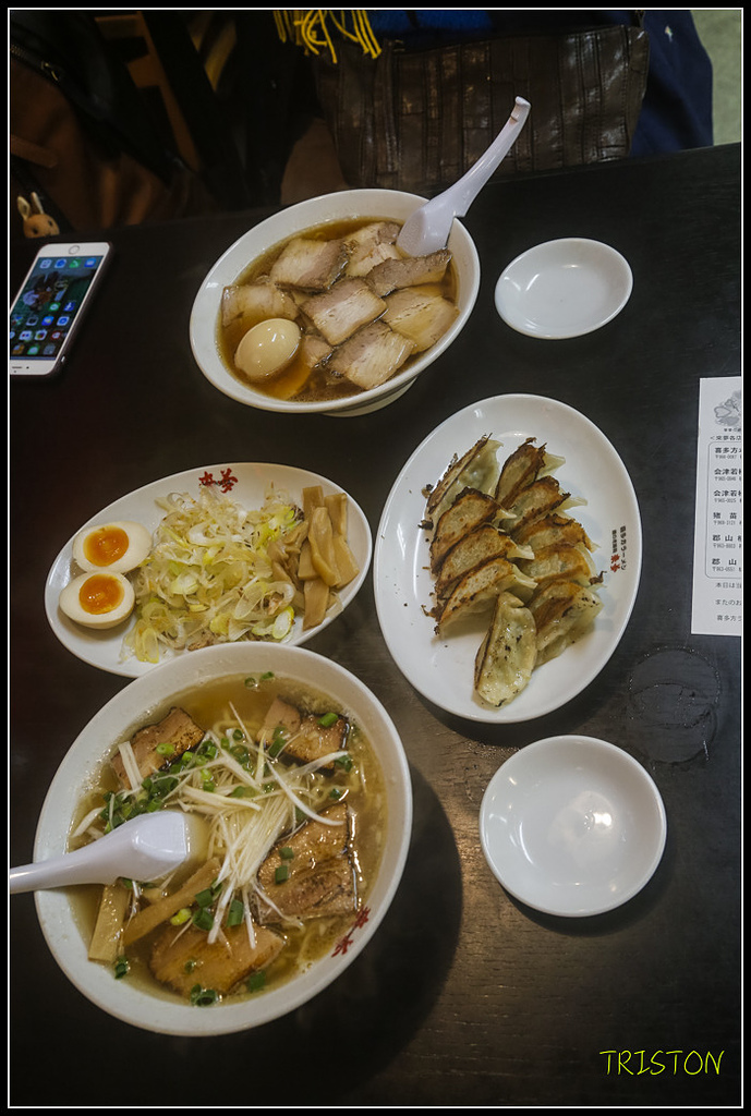 _H1A1073.jpg - 20171103 日本只見線、會津若松五色沼、昭和記念公園賞紅葉