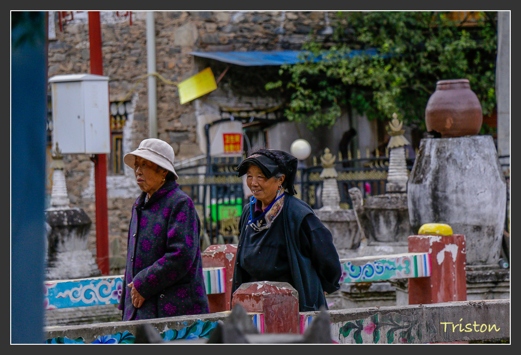 _MG_0377.jpg - 20161013 稻城亞丁