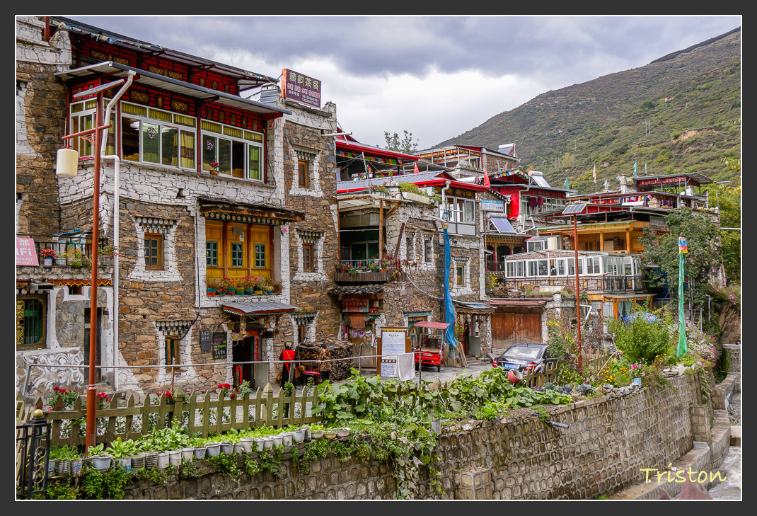 _MG_0393.jpg - 20161013 稻城亞丁