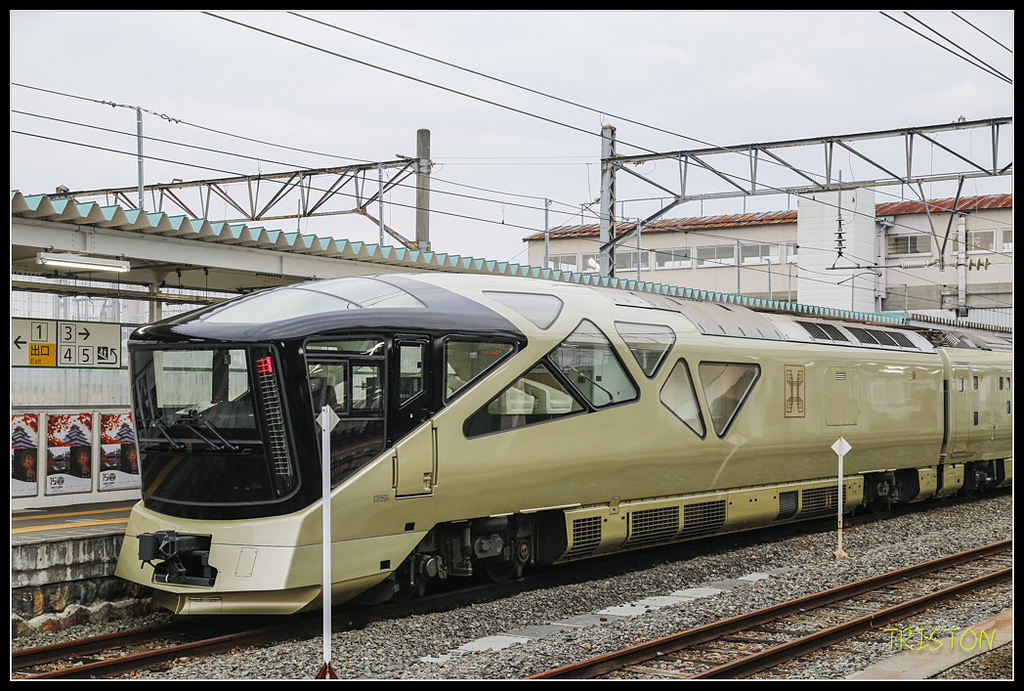_H1A1082.jpg - 20171103 日本只見線、會津若松五色沼、昭和記念公園賞紅葉