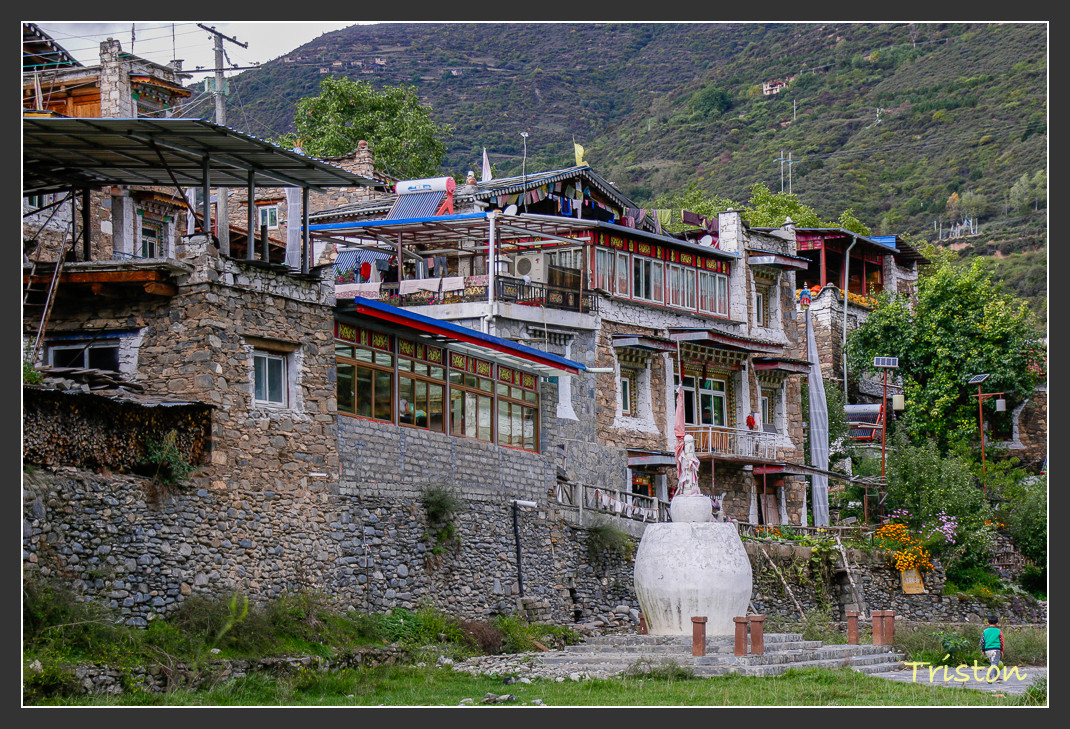 _MG_0385.jpg - 20161013 稻城亞丁