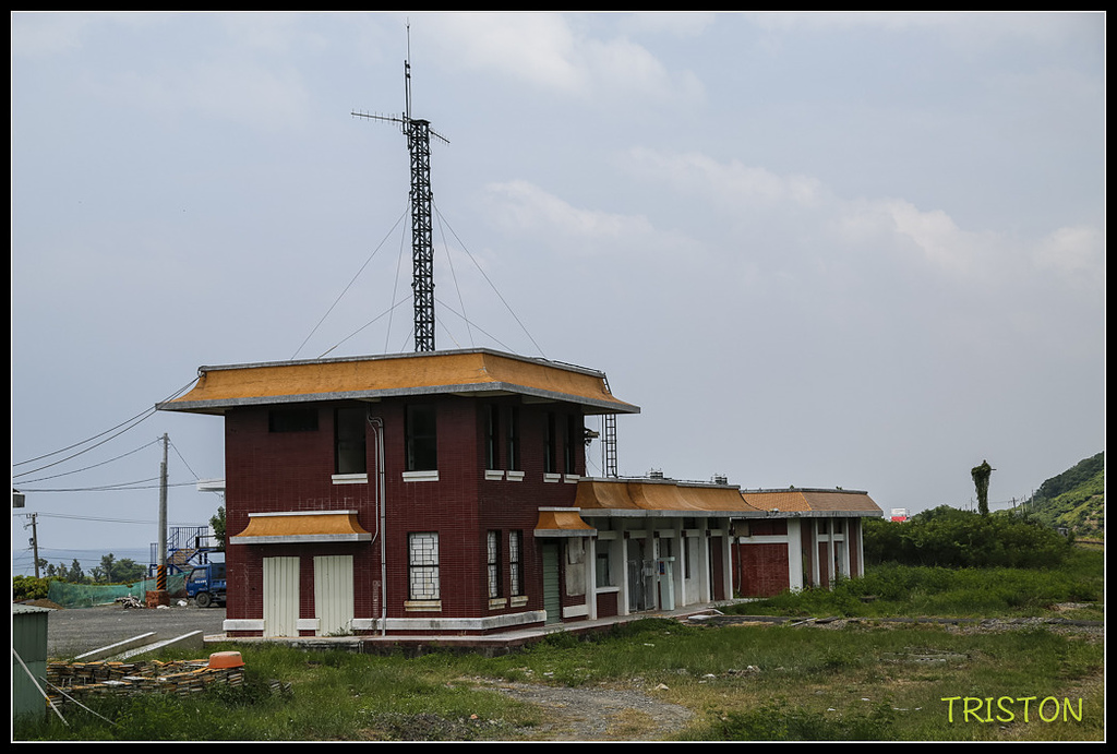 _H1A8146.jpg - 20171004 3671次藍皮普通車+鎮安車站