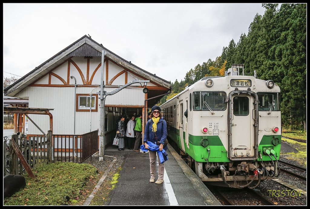 _H1A0817.jpg - 20171103 日本只見線、會津若松五色沼、昭和記念公園賞紅葉