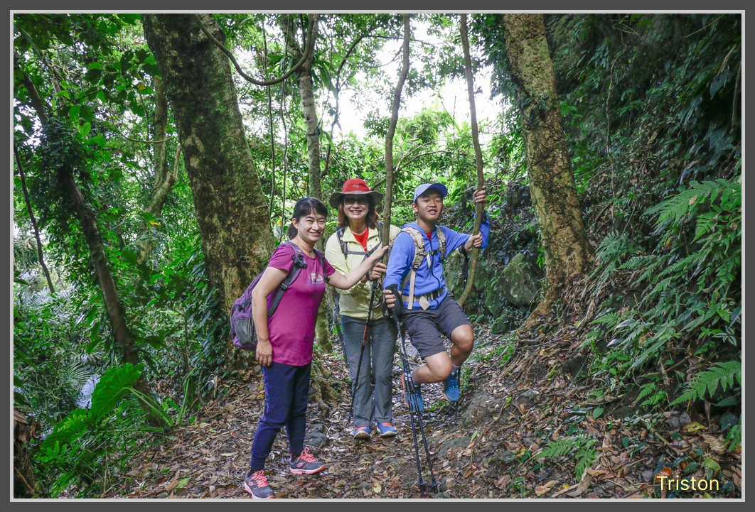 _MG_0013.jpg - 20161126 台南崁頭山