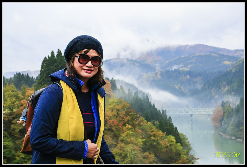 _H1A0386.jpg - 20171103 日本只見線、會津若松五色沼、昭和記念公園賞紅葉