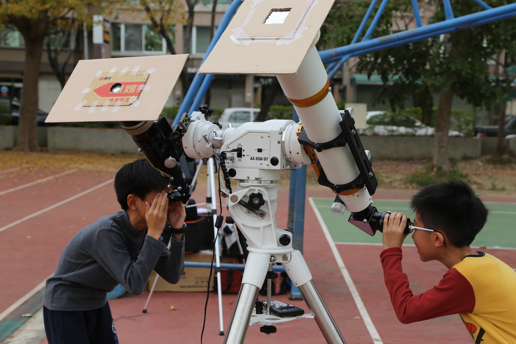 IMG_20160309_093109.JPG - 20160309 裕文國小日偏食