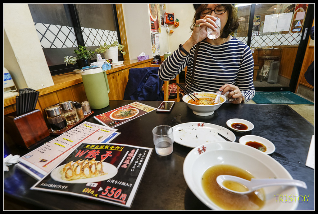 _H1A0196.jpg - 20171103 日本只見線、會津若松五色沼、昭和記念公園賞紅葉