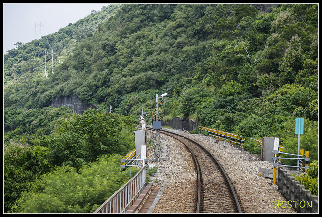 _H1A8149.jpg - 20171004 3671次藍皮普通車+鎮安車站