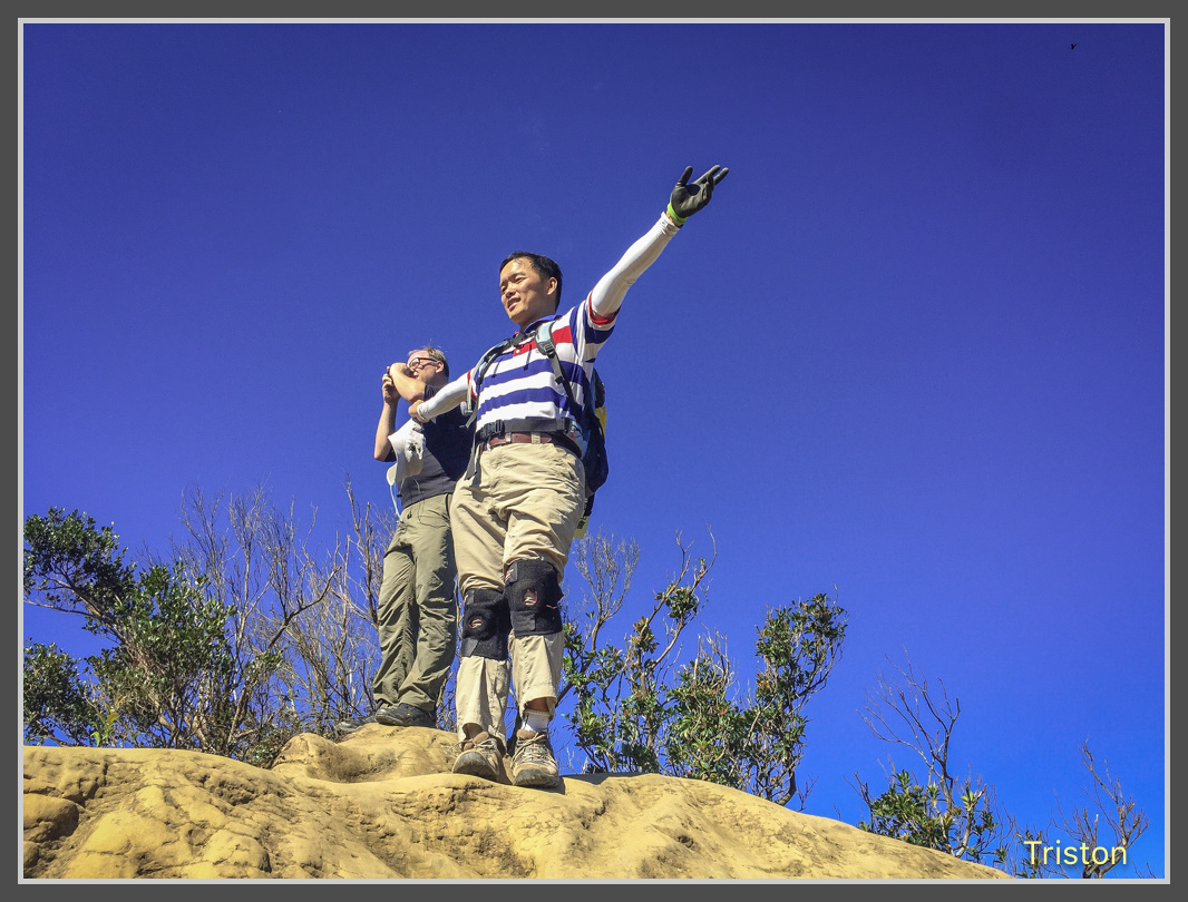 IMG_1303.jpg - 201161113 皇帝殿東西峰