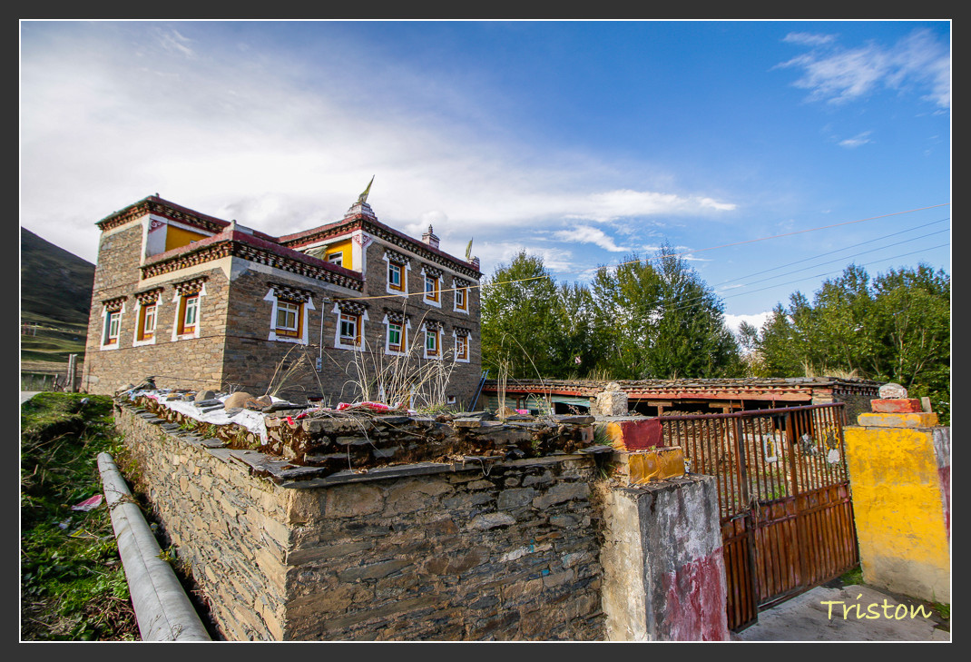 _MG_1349.jpg - 20161013 稻城亞丁