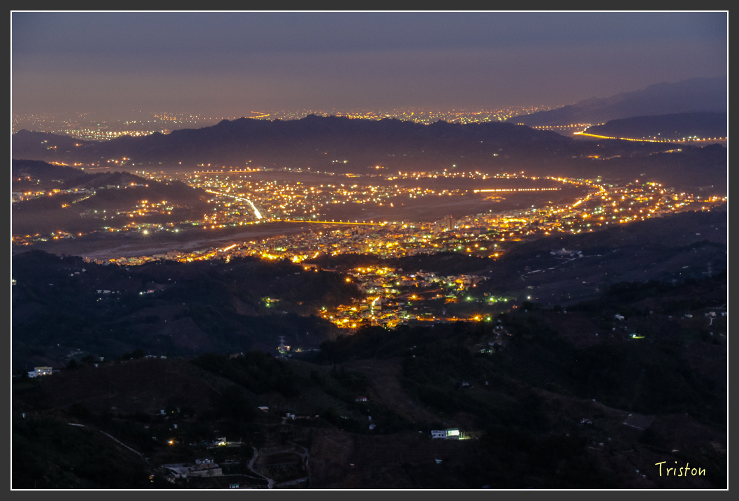 IMG_1045.jpg - 20151219 鳶嘴稍來山、小雪山林道